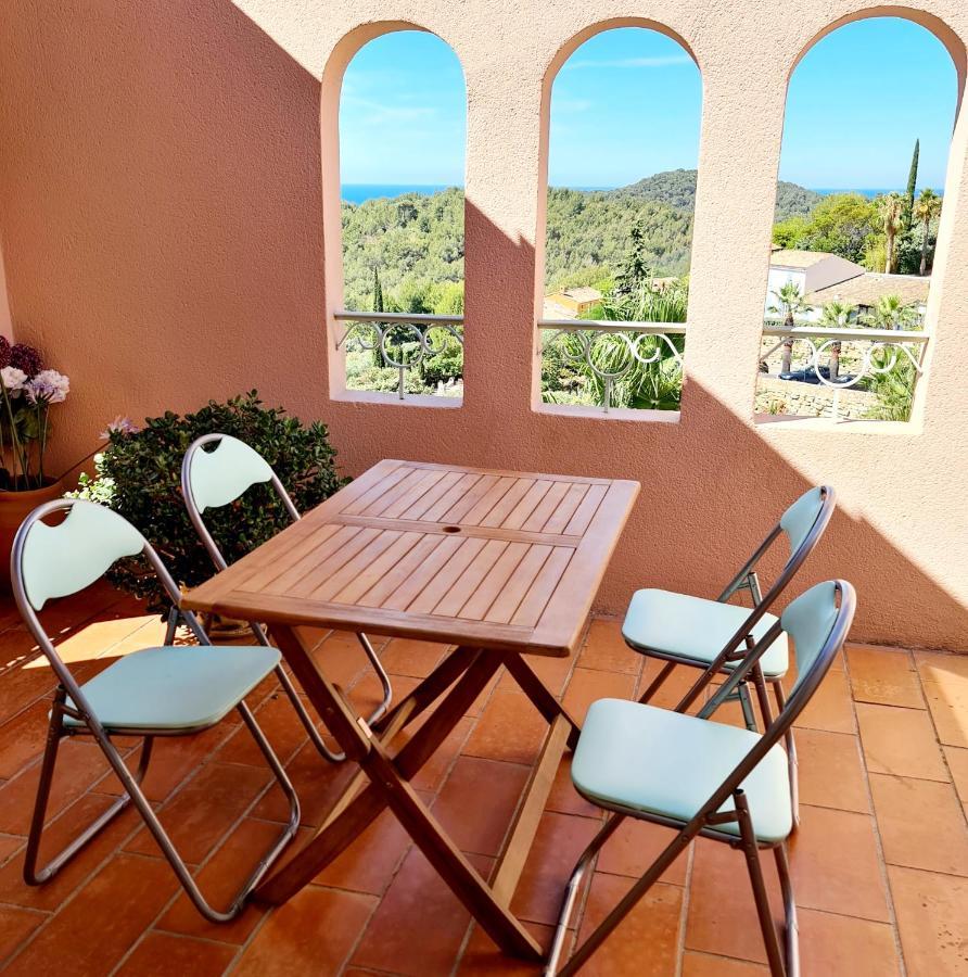 דירות סן-סיר-סור-מר Hameau Des Amandiers - Vue Mer, Golf Et Vignes מראה חיצוני תמונה