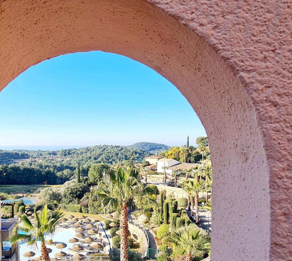 דירות סן-סיר-סור-מר Hameau Des Amandiers - Vue Mer, Golf Et Vignes מראה חיצוני תמונה