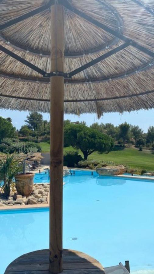 דירות סן-סיר-סור-מר Hameau Des Amandiers - Vue Mer, Golf Et Vignes מראה חיצוני תמונה