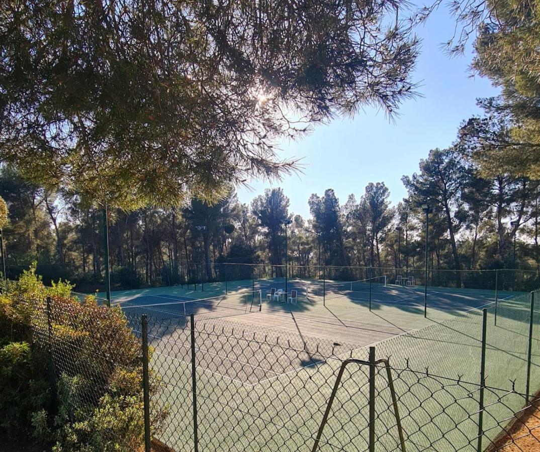 דירות סן-סיר-סור-מר Hameau Des Amandiers - Vue Mer, Golf Et Vignes מראה חיצוני תמונה